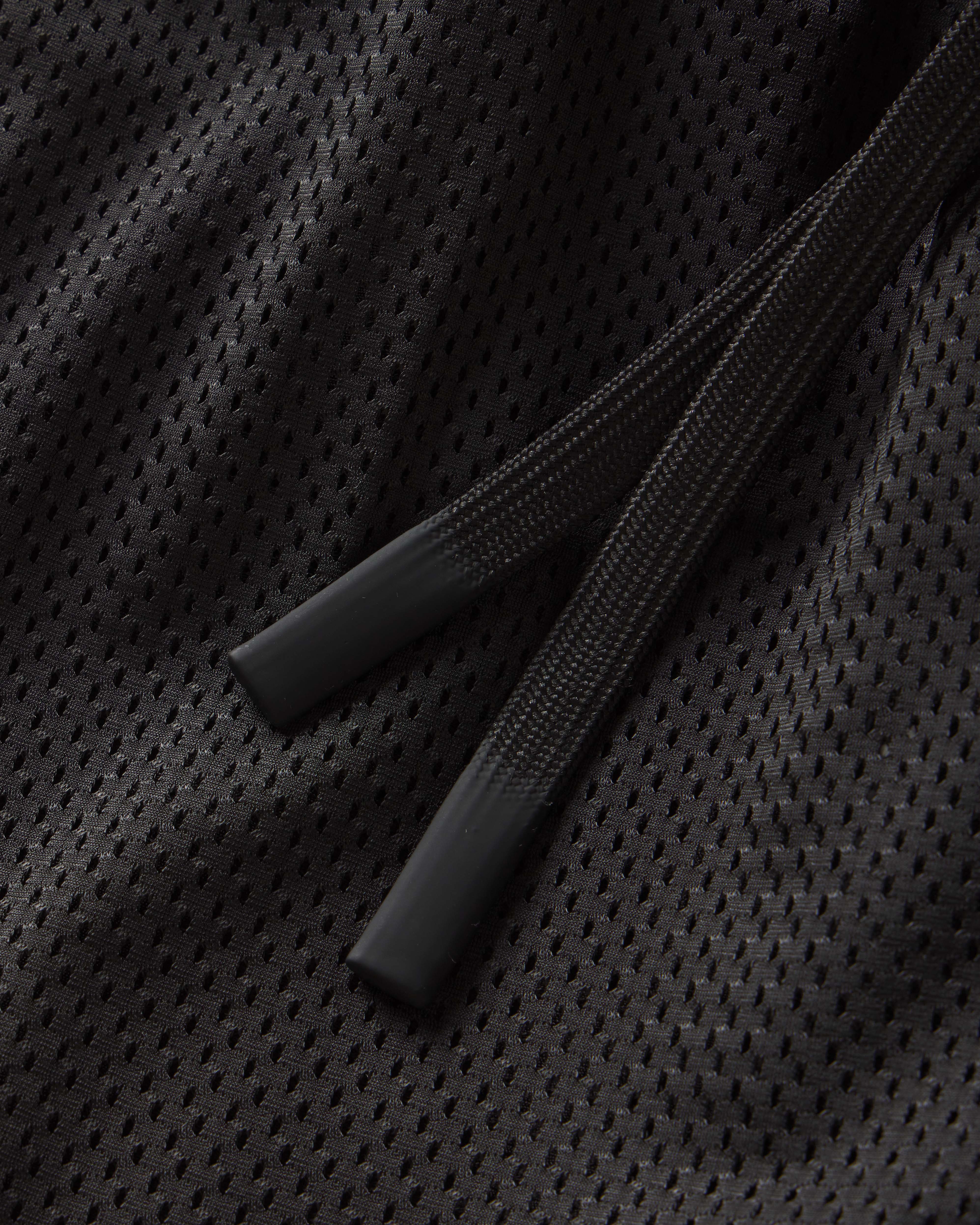 5" Mesh Short
